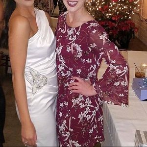 Floral keyhole mini dress BEAUTIFUL